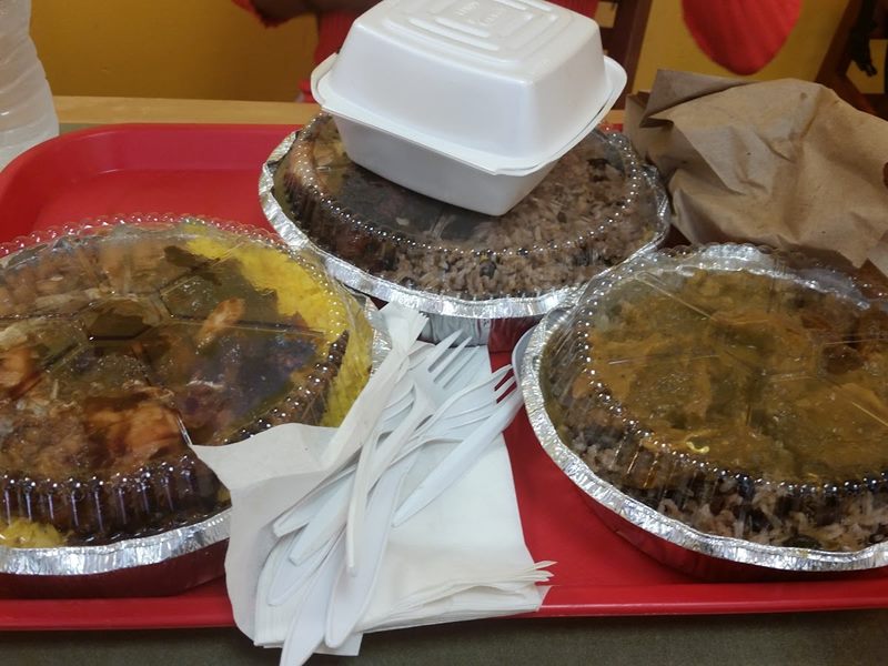 Tropical Grill food