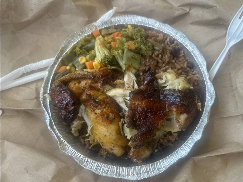 Tropical Grill food